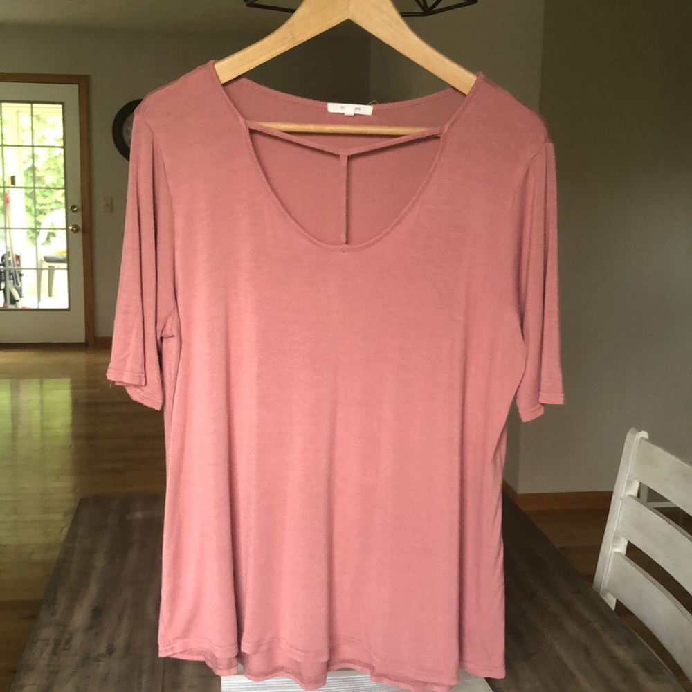 Cut Out Top